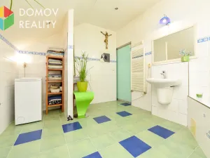 Prodej rodinného domu, Praha, Meziluží, 160 m2