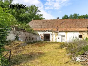 Prodej zemědělského objektu, Počedělice, 2500 m2