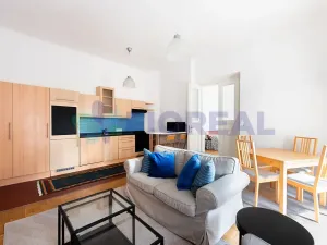 Pronájem bytu 3+kk, Praha - Smíchov, Zborovská, 76 m2