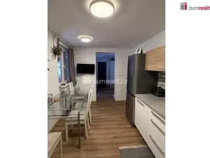 Prodej rodinného domu, Bánov, 128 m2