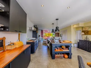 Prodej rodinného domu, Tísek, 208 m2