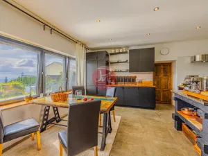 Prodej rodinného domu, Tísek, 208 m2