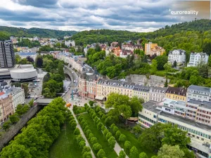 Prodej atypického bytu, Karlovy Vary, T. G. Masaryka, 194 m2