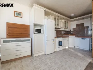 Pronájem bytu 3+kk, Praha - Čimice, Křivenická, 71 m2