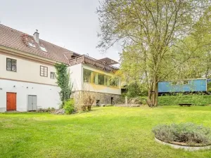 Prodej rodinného domu, Uzeničky, 590 m2