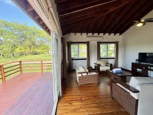 Prodej rodinného domu, French Harbour, Honduras, 185 m2