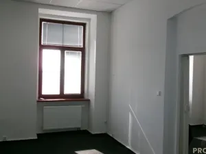 Pronájem kanceláře, Brno, Bašty, 44 m2