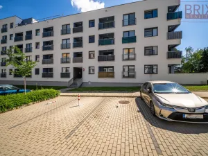Prodej bytu 2+kk, Praha, Oty Bubeníčka, 57 m2