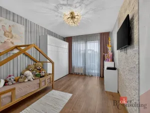 Pronájem bytu 2+kk, Praha - Modřany, Rorýsová, 66 m2