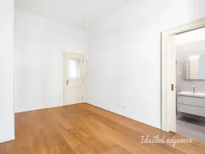 Pronájem bytu 3+kk, Praha - Nové Město, Na Moráni, 94 m2