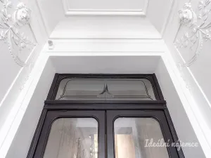 Pronájem bytu 3+kk, Praha - Nové Město, Na Moráni, 94 m2