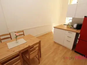 Pronájem bytu 2+1, Praha - Žižkov, Husitská, 63 m2