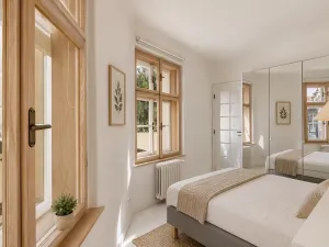 Pronájem bytu 3+1, Praha - Malá Strana, Všehrdova, 80 m2