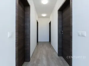 Prodej bytu 4+kk, Praha - Modřany, Horkého, 129 m2