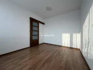 Pronájem bytu 2+1, Praha - Letňany, Bohumínská, 40 m2