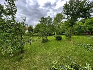 Prodej rodinného domu, Lázně Bělohrad, 302 m2