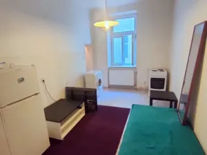 Pronájem bytu 2+kk, Praha - Košíře, Holečkova, 43 m2