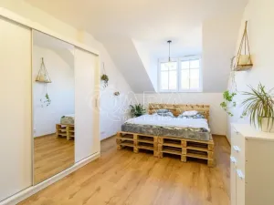 Pronájem bytu 1+1, Plzeň - Jižní Předměstí, Krátká, 37 m2