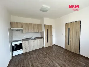 Pronájem bytu 1+1, Děčín, Nálepkova, 35 m2