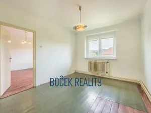 Prodej bytu 3+1, Jince, Čsl. dělostřelců, 65 m2