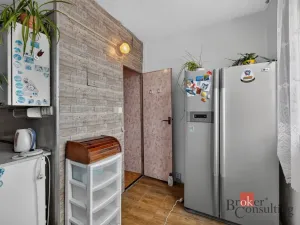 Prodej bytu 3+1, Přeštice, Tř. 1. máje, 70 m2