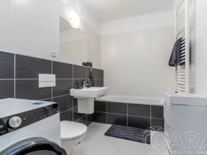 Pronájem bytu 1+kk, Praha - Dolní Měcholupy, Honzíkova, 54 m2