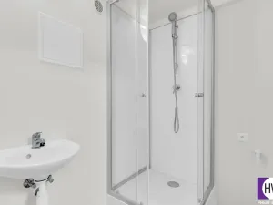 Prodej atypického bytu, Praha, Jagellonská, 16 m2