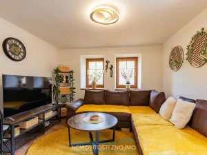 Prodej rodinného domu, Hluboké Mašůvky, 80 m2