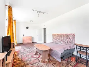 Prodej bytu 1+kk, Praha - Kamýk, Papírníkova, 35 m2