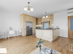 Prodej bytu 3+kk, Praha - Ďáblice, Ďáblická, 82 m2