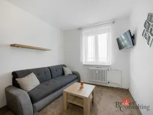 Prodej bytu 3+1, Toužim, Sídliště, 67 m2