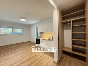 Pronájem bytu 2+kk, Otrokovice, tř. Osvobození, 40 m2