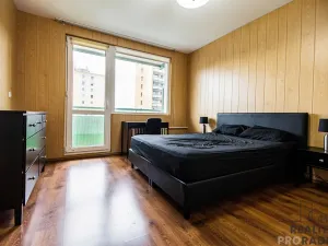 Prodej bytu 3+1, Praha, Hvozdíková, 75 m2