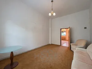 Prodej vícegeneračního domu, Praha, Hejtmanská, 275 m2