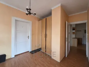 Prodej vícegeneračního domu, Praha, Hejtmanská, 275 m2