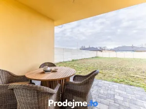 Prodej rodinného domu, Hevlín, 81 m2