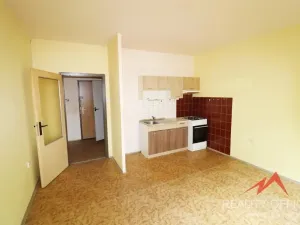 Pronájem bytu 2+kk, Děčín - Děčín XXXII-Boletice nad Labem, Čsl. partyzánů, 43 m2