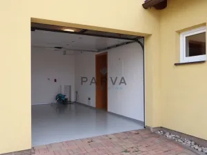 Pronájem rodinného domu, Plzeň - Litice, Dubová, 165 m2