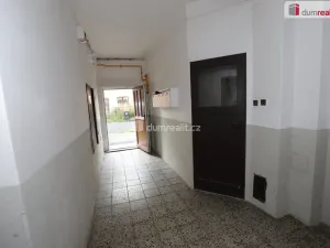 Pronájem bytu 1+1, Bečov nad Teplou, Nádražní, 33 m2