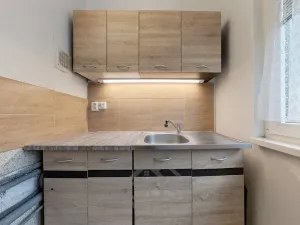 Prodej bytu 1+1, Praha - Háje, Matúškova, 30 m2