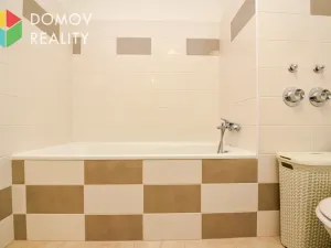 Pronájem bytu 1+kk, Beroun, Nepilova, 36 m2