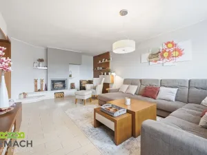 Prodej rodinného domu, Blatnice pod Svatým Antonínkem, 335 m2