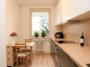 Prodej bytu 3+1, Praha - Chodov, Valentova, 69 m2
