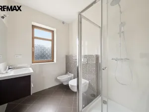 Prodej rodinného domu, Jesenice - Zdiměřice, Sýkorová, 363 m2