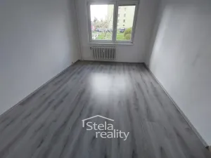Prodej bytu 3+1, Bruntál, Dolní, 65 m2