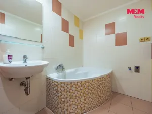 Prodej bytu 2+1, Volary, Sídl. Míru, 63 m2