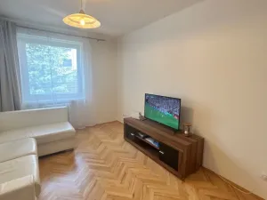 Pronájem bytu 2+1, Pardubice, Bratranců Veverkových, 51 m2