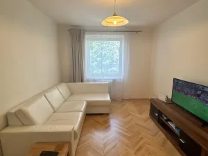 Pronájem bytu 2+1, Pardubice, Bratranců Veverkových, 51 m2