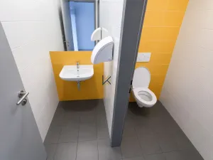 Pronájem skladu, Praha - Horní Počernice, K Bílému vrchu, 554 m2