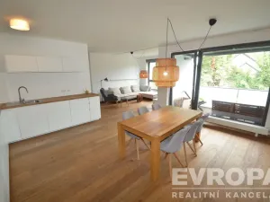 Pronájem bytu 3+kk, Praha, Na Křtině, 98 m2